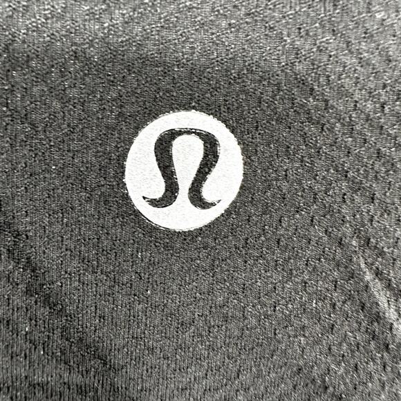 Lululemon Swiftly Tech Short Sleeve Crew Crop Seamless Silverescent Black 6 - Picture 2 of 3